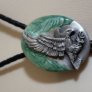 Siskiyou Buckle CO. Bolo Tie American Eagle Enamel Pewter Vintage 1987